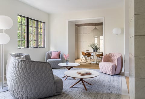 A Tudor-style house adapted to family life A Tudor-style house adapted to family life