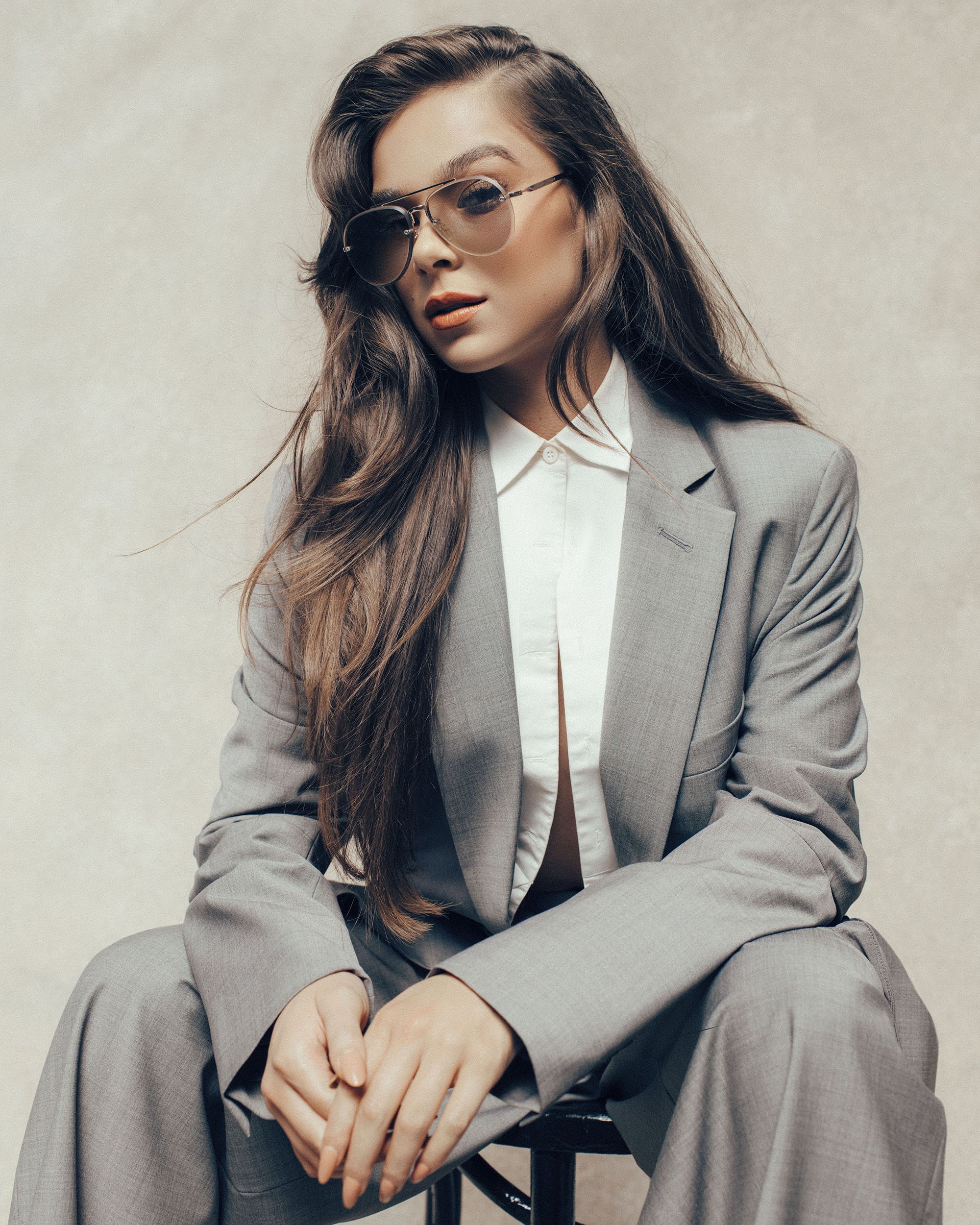 Hailee Steinfeld interview | Privé Revaux sunglasses