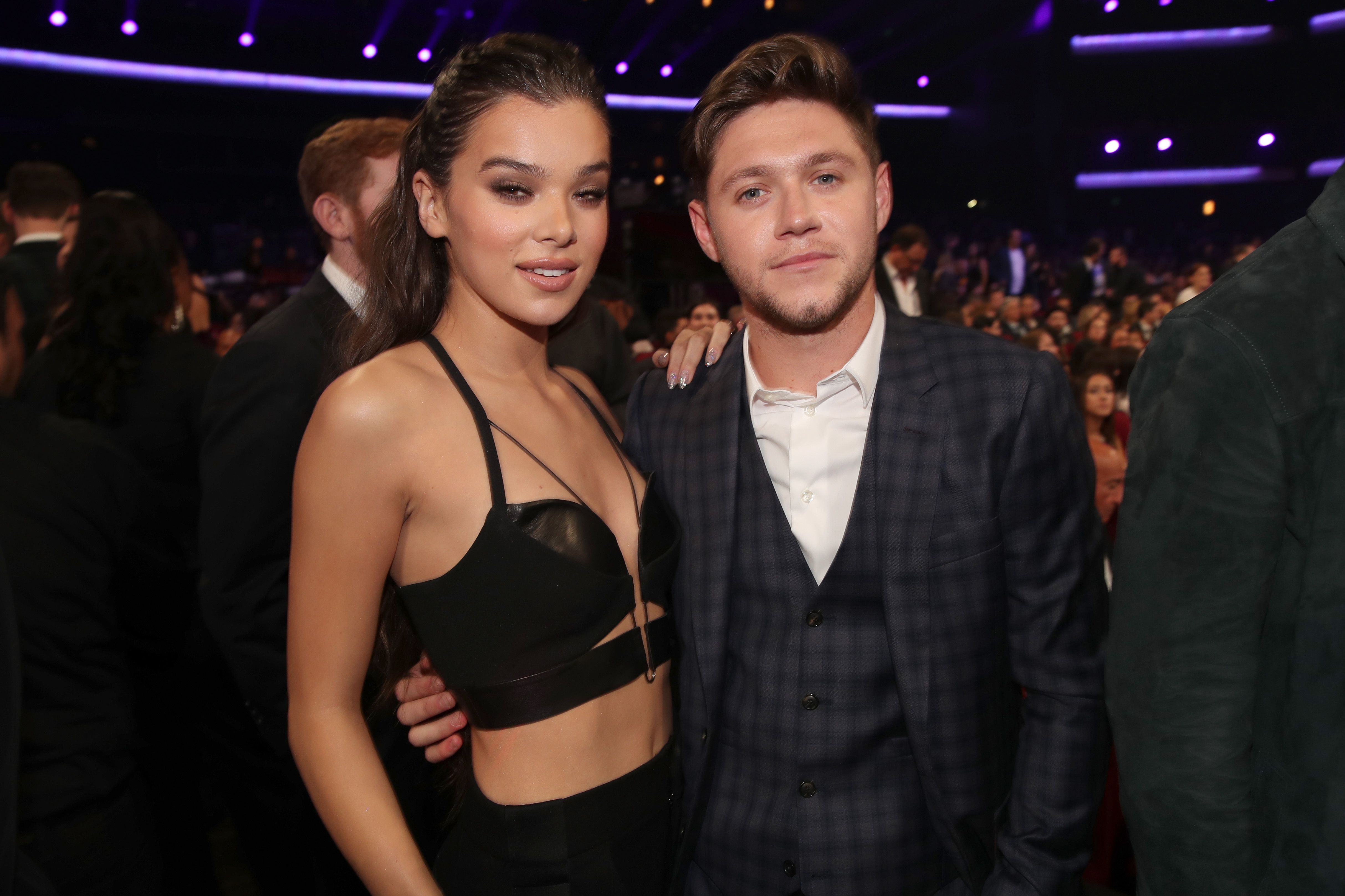 Hailee Steinfeld Live Sex Video - Niall Horan and Hailee Steinfeld Were Spotted Kissing in Los Angeles