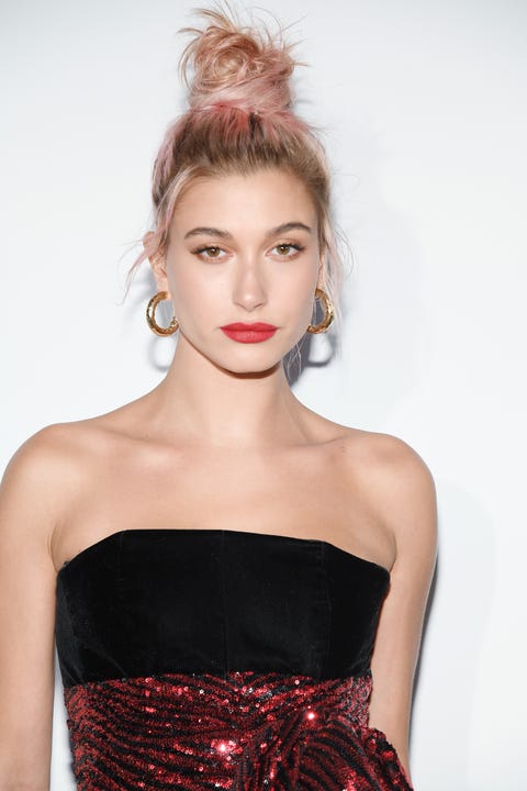 Hailey Baldwin Officially Changes Instagram Handle To