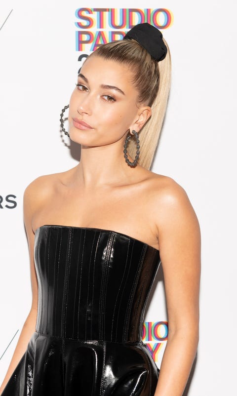 hailey baldwin Valentine's Day Hairstyles