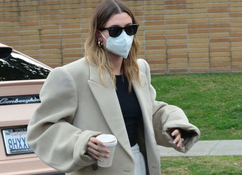 Famosos en apuros: ¡qué horror! Hailey Bieber horror, famosos en apuros, hailey bieber