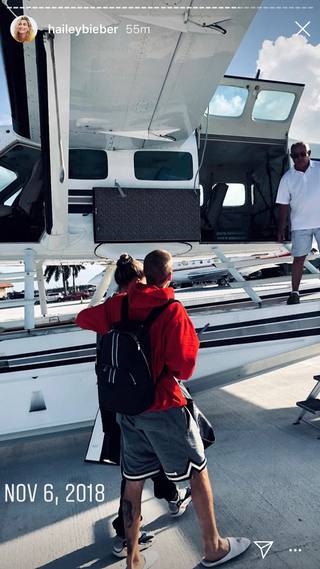 Seperti ini foto-foto mesra dari hailey Baldwin dan Justin Bieber selama tahun 2018 (dok. Instagram @haileybieber)