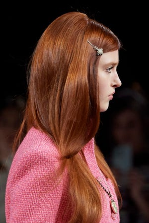 Shiny Hair - How To Get Glossy Hair In Seconds