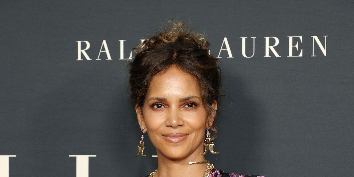 Halle Berry Gives a Heartfelt Speech at ELLE's Women in Hollywood Event