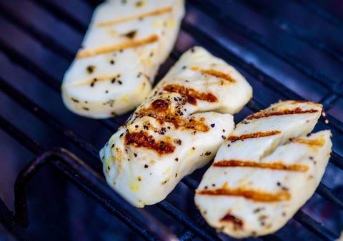 Is Halloumi Healthy? 3 Dieticians Give Their View