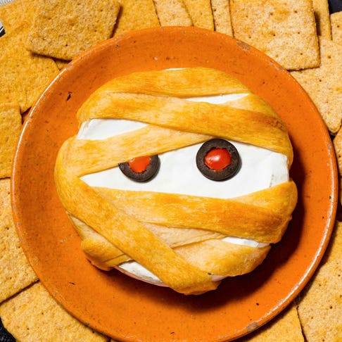 54 Easy Halloween Appetizers Best Recipes For Halloween Finger Foods