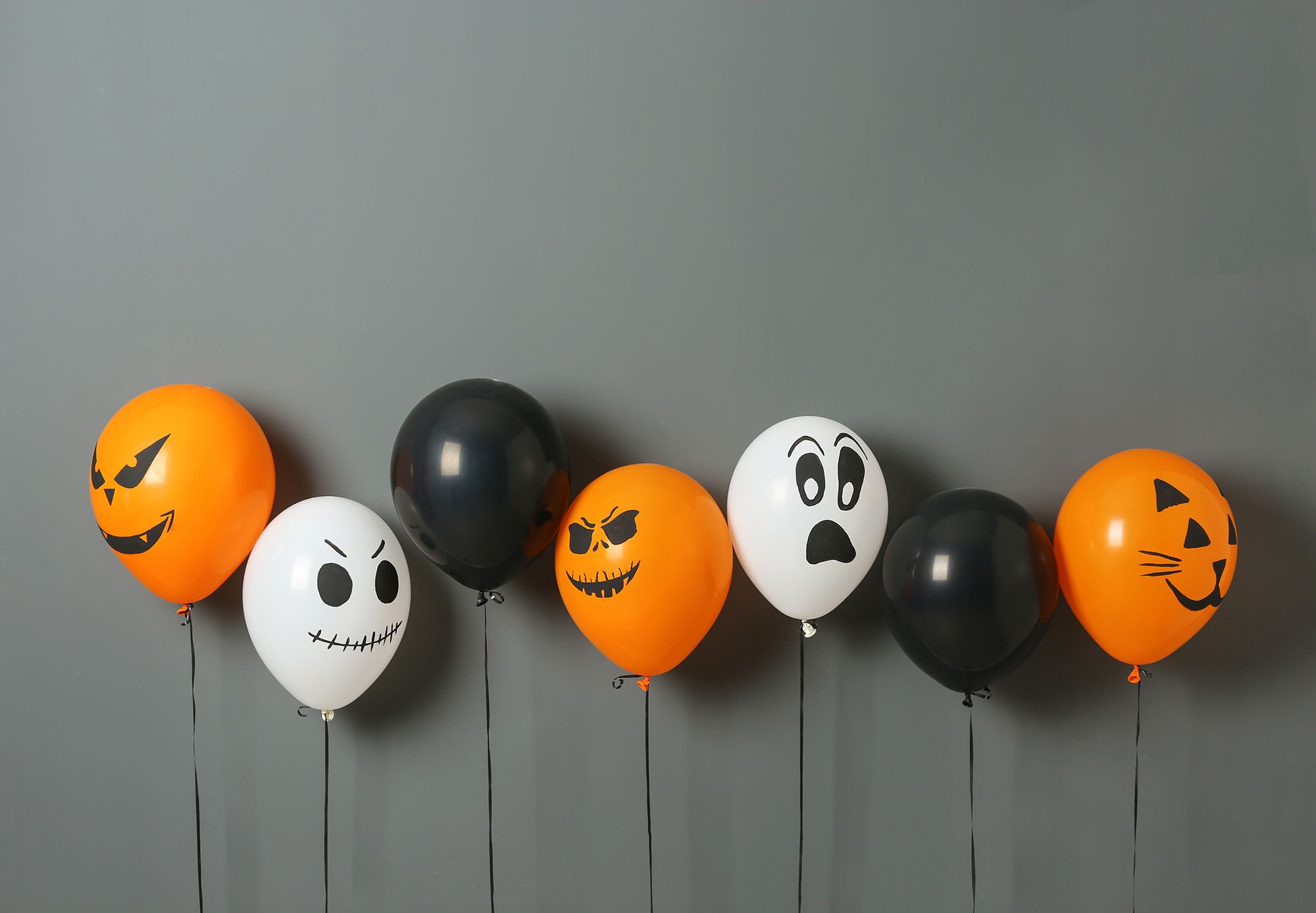 halloween-games-balloon-pop-1595861758.jpg