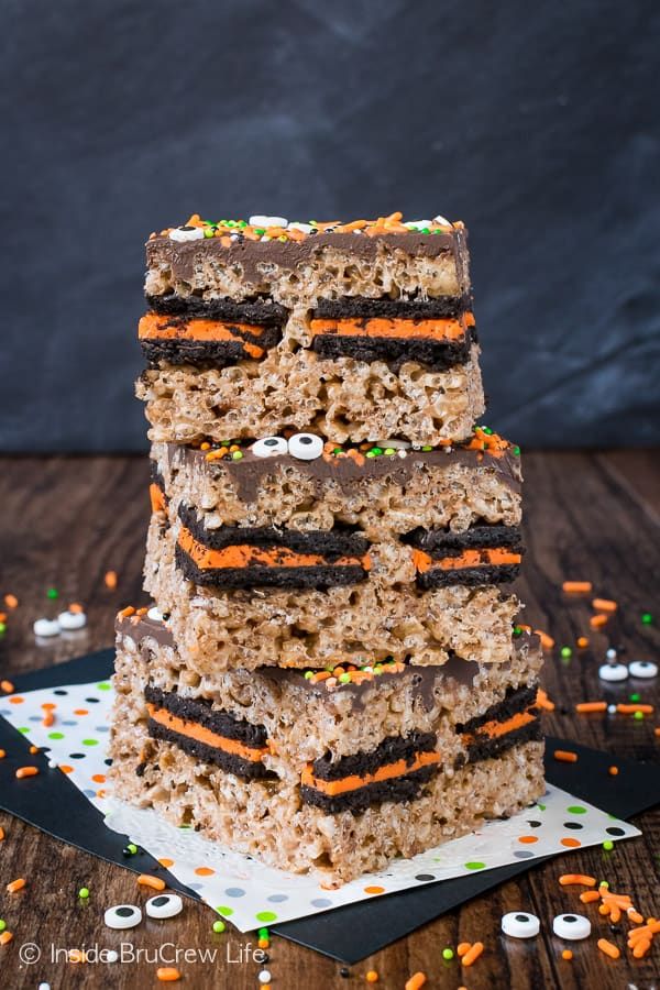 65 homemade halloween treats easy halloween dessert recipes ideas for bake sale goodies