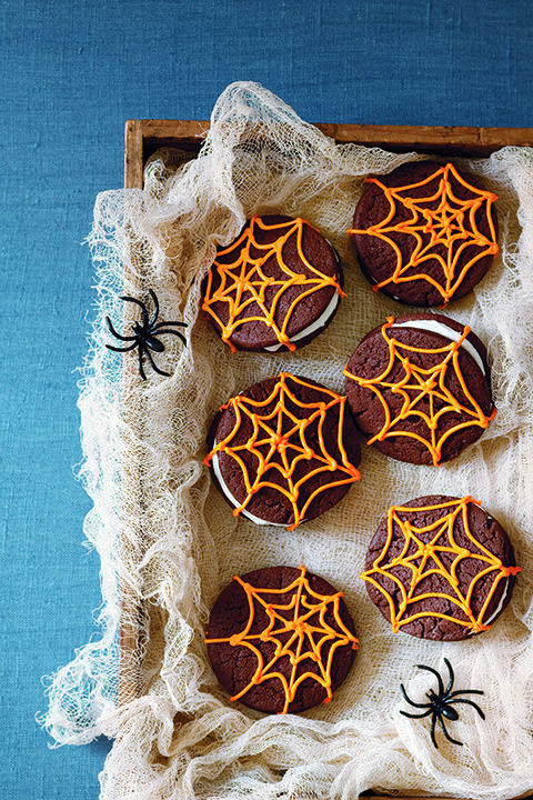 halloween treats chocolate spiderweb sandwich cookies