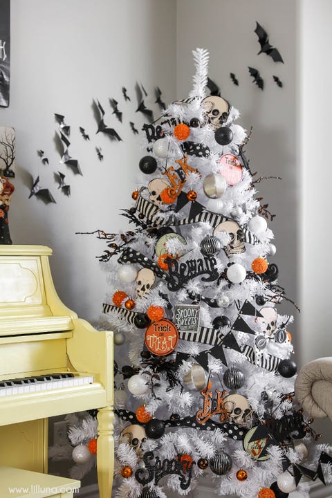 Easy DIY Home Decorating Ideas 54 Easy Halloween Decorations Spooky Home Decor Ideas 