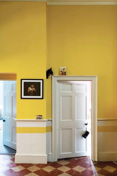 Designers Share The 15 Best Hallway Colors Colorful Hallways And Paint Ideas - Best Putty Paint Colours