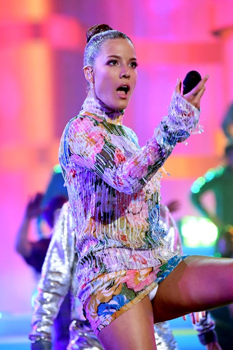 2019 american music awards   roaming show and backstage