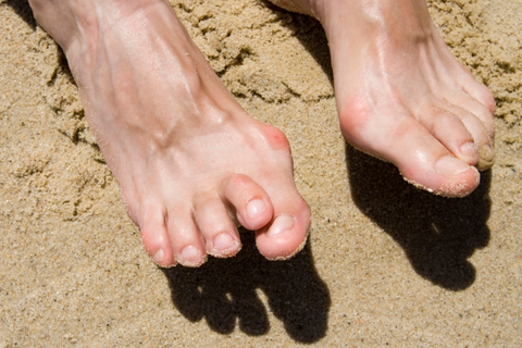 Why Do My Feet Hurt So Bad 11 Causes And How To Stop The Pain Why Do My Feet Hurt So Bad 11 Causes And How To Stop The Pain