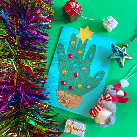 Handprint Christmas card – How to make a personal festive card