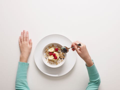 シリアルはヘルシーな食事 それともスナック