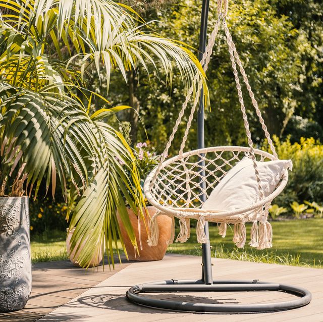 The Best Hanging Egg Chairs For 2022, Best Swinging Egg Chair