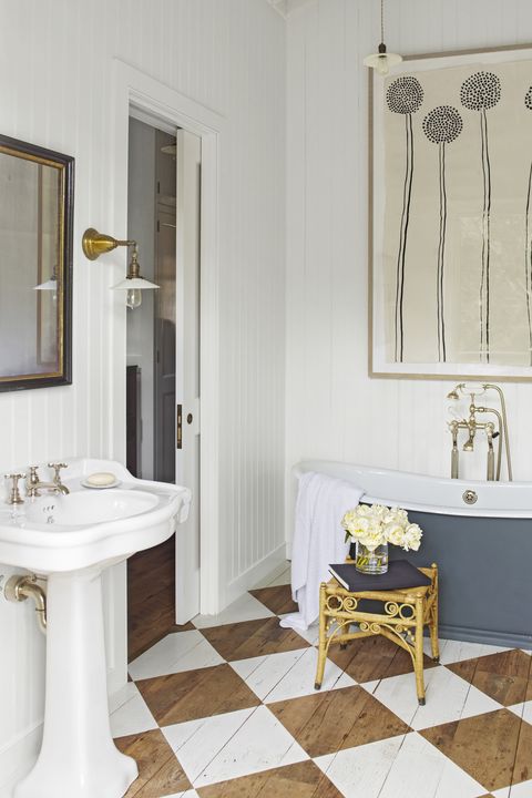 37 Best Bathroom Tile Ideas Beautiful, Best Tile For Bathroom Vanity Top