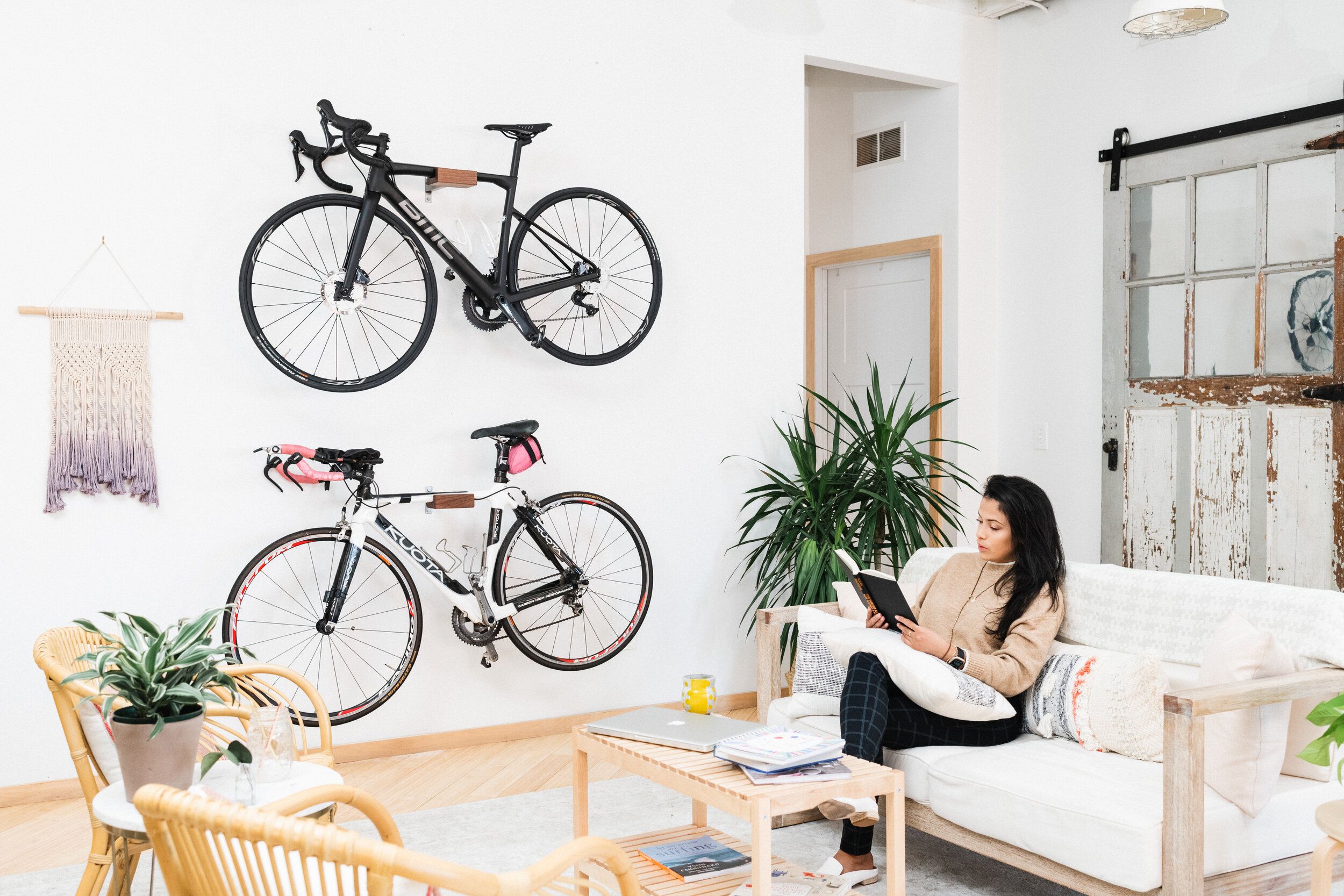 multiple bike rack wall