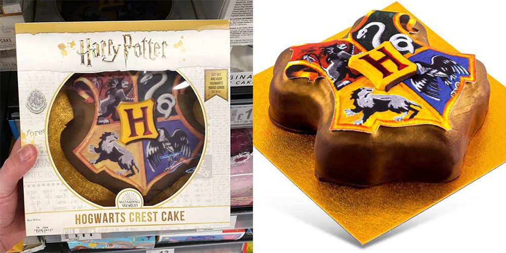 This Harry Potter Hogwart's Crest Cake 