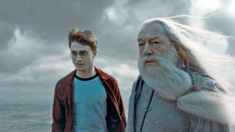 Daniel Radcliffe y Michael Gambon en 'Harry Potter y el principe mestizo'