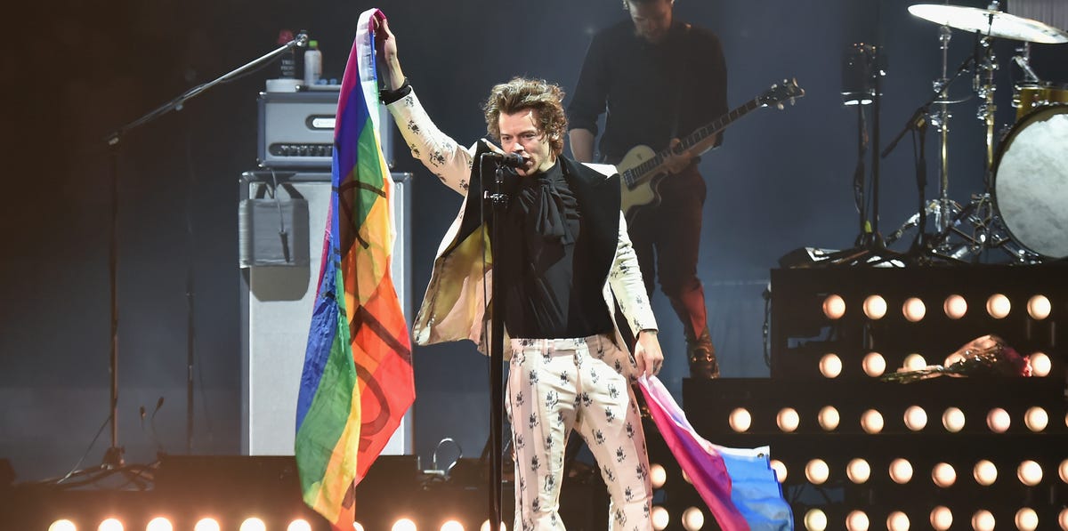 Harry Styles Concert Review - A Harry Styles Concert Gave Me Faith in