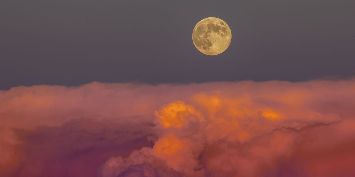 How The Harvest Moon 2018 In Aries Will Affect Your Astrology Sign
