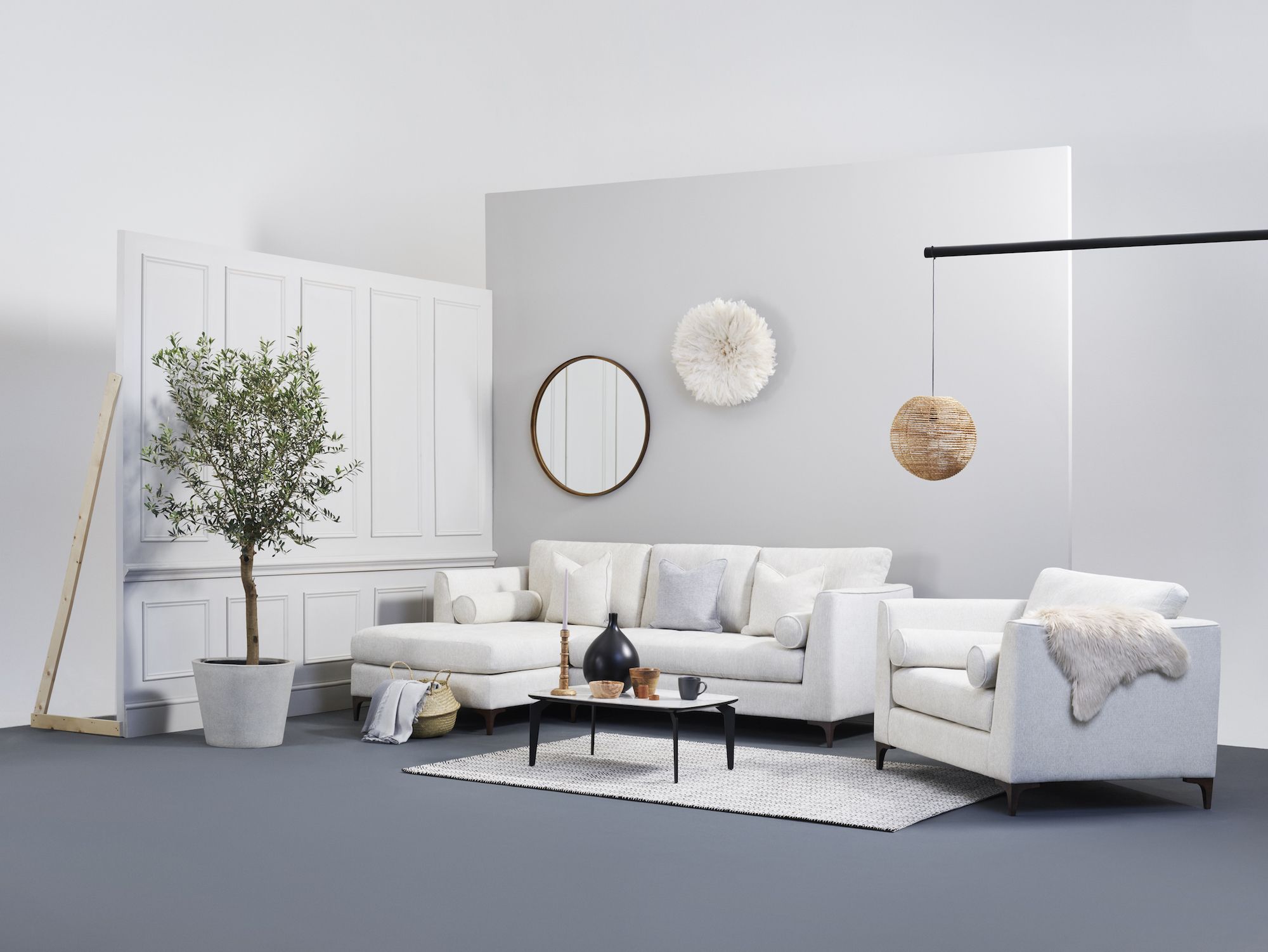 Louise Redknapp Launches BOLD by Louise Sofa Collection With Louise Redknapp Launches BOLD by Louise Sofa Collection With