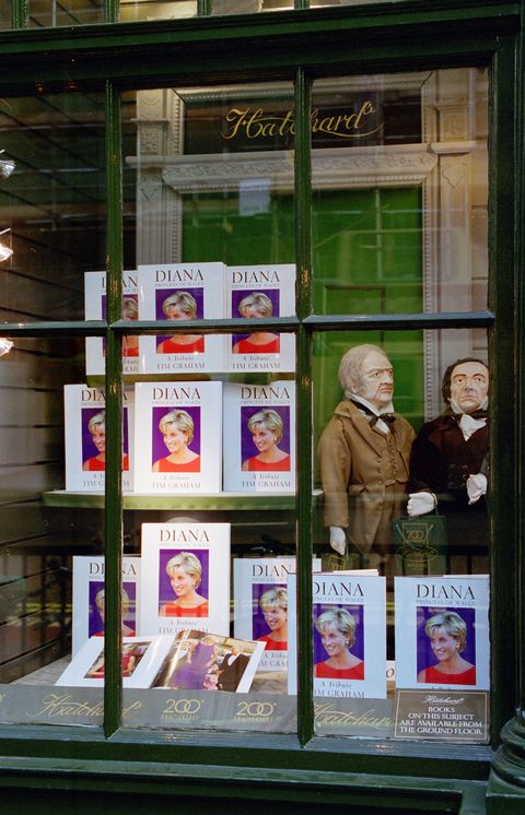 Hatchards bookshop in Piccadilly featuring "Diana, Princess