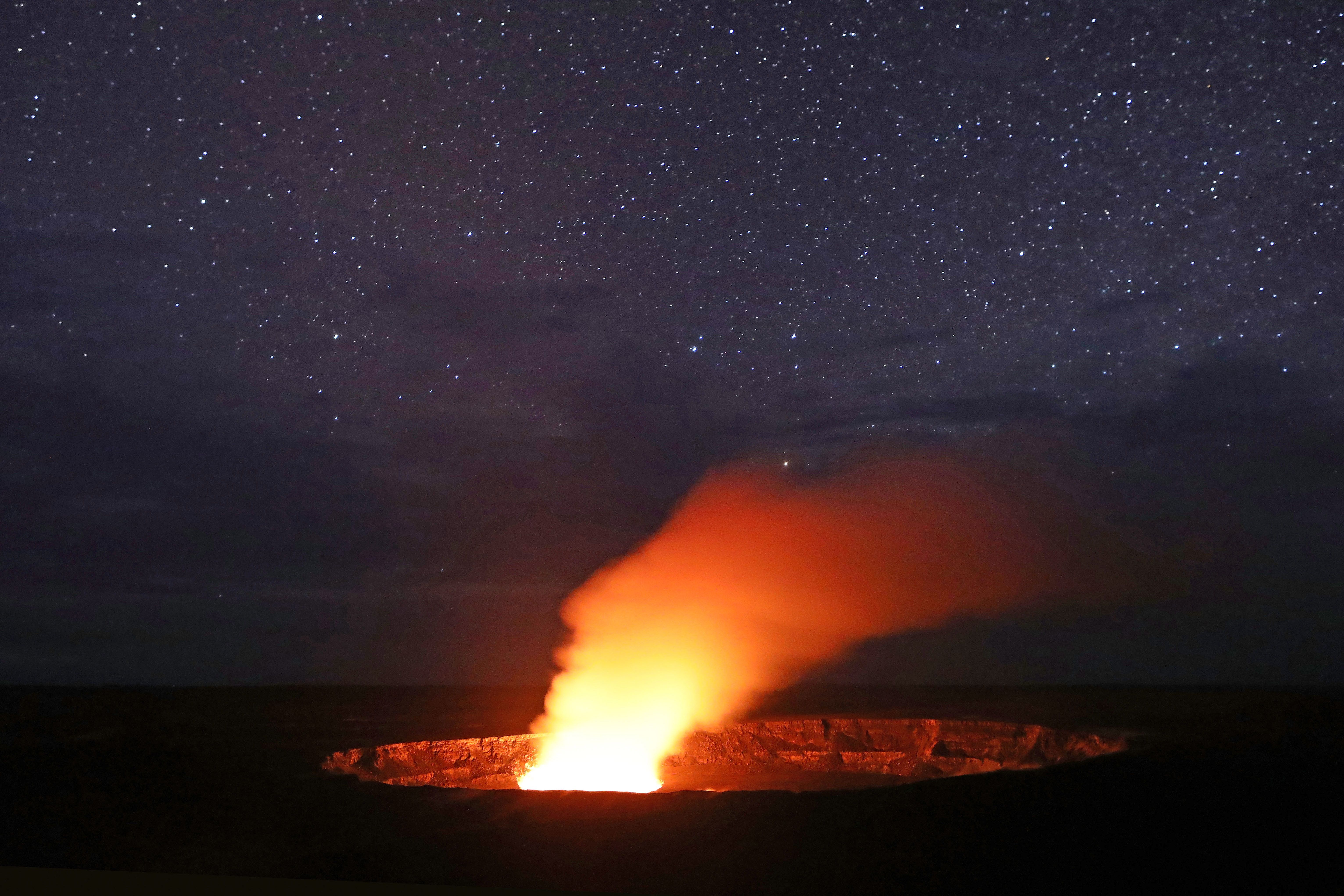 video hawaii recent volcano eruption video hawaii recent volcano eruption