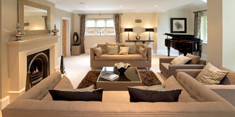 8 Signs Your Home Decor Is From The 1990s Outdated 90s Trends 1 Everything Is 50 Shades Of Beige
