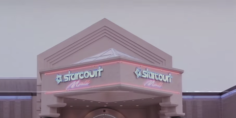 Stranger Things Starcourt Mall Filming Location Gwinnett Place Mall Ga - starcourt mall style roblox