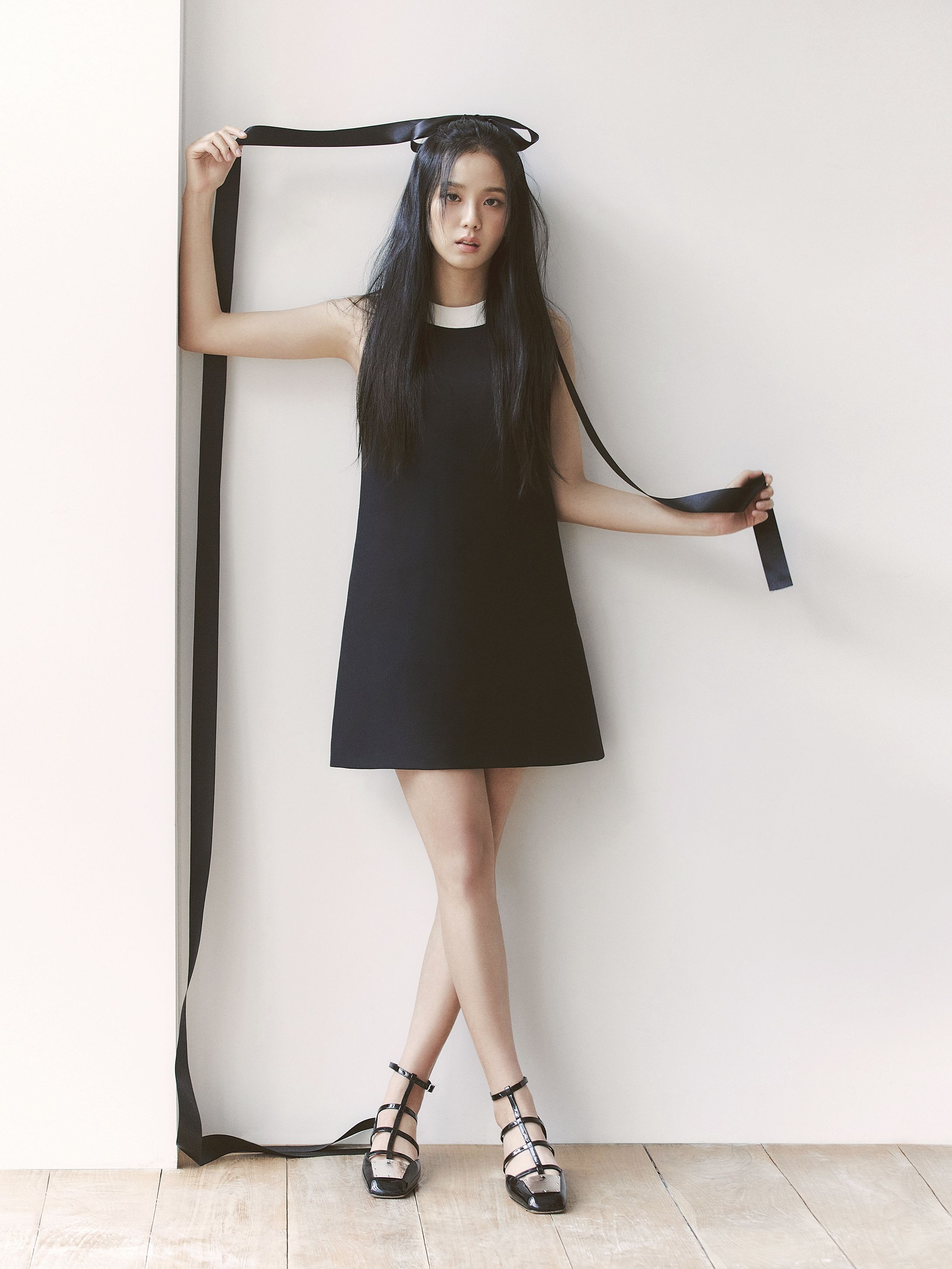 Blackpink Jisoo  Jisoo In Black Dresses  Jisoos Solo Album 2023   HerZindagi