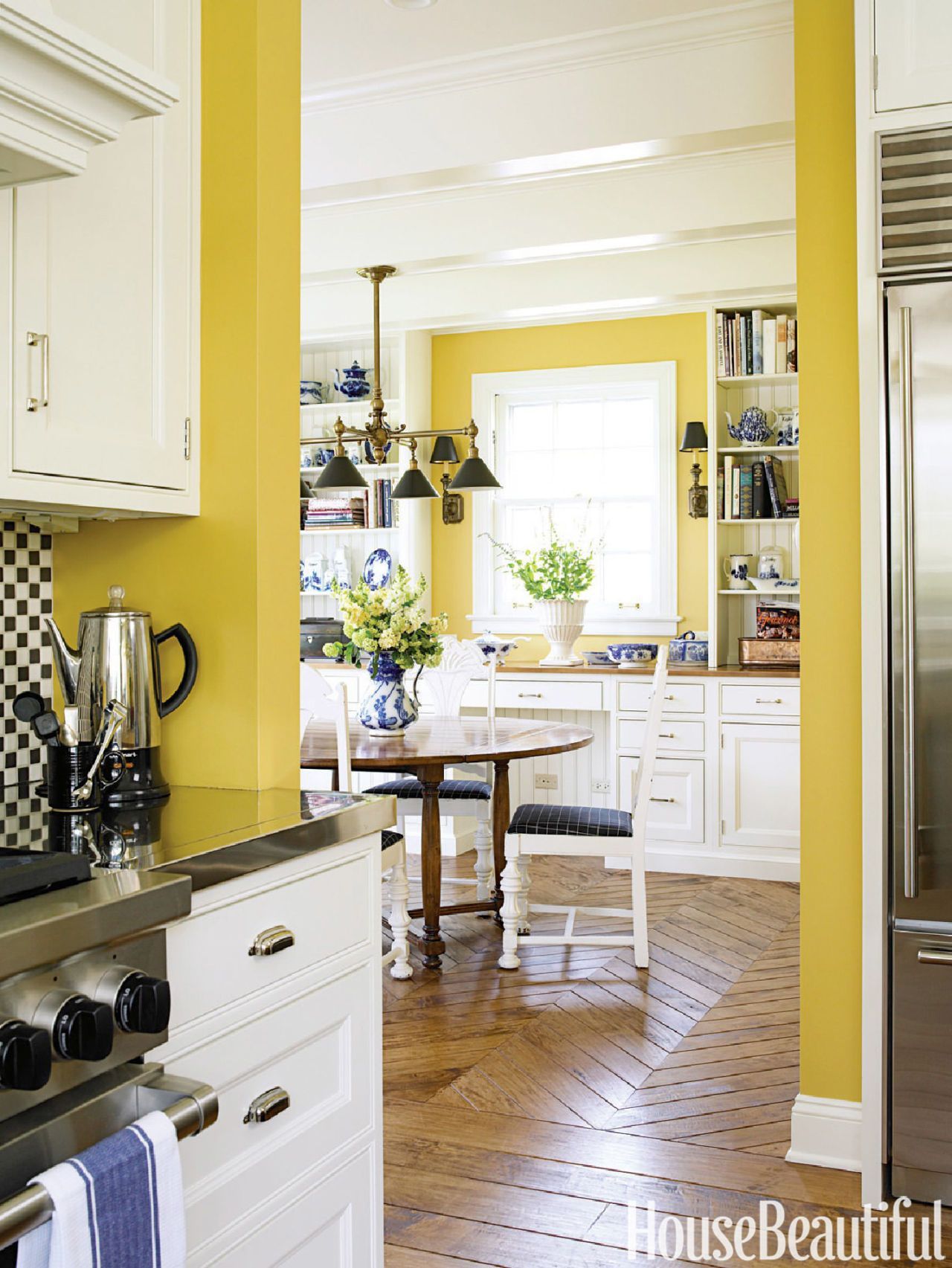 White Kitchen Cabinets With Yellow Walls Things In The Kitchen   Hbu Yellow Retro Kitchen 1512516368 