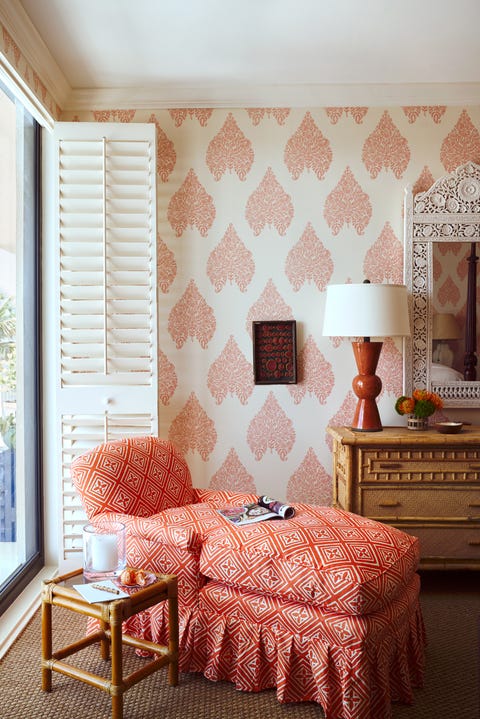 Timeless Living Room Wallpaper Ideas That Stand The Test Of Time