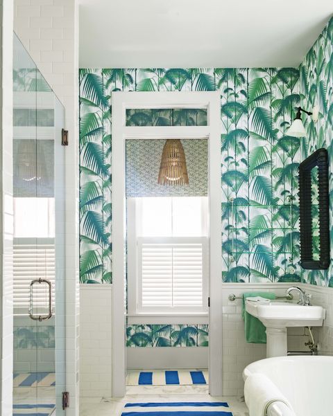 Bathroom, Room, Blue, Interior design, Green, Property, Turquoise, Tile, Curtain, Home, 