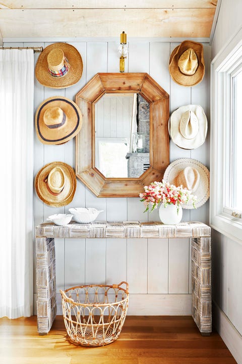 Sarah Richardson House Beautiful Lake House Welcome Zone sarah richardson house beautiful lake house welcome zone