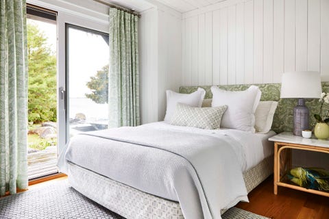 Sarah Richardson House Beautiful Lake House Guest Room sarah richardson house beautiful lake house guest room