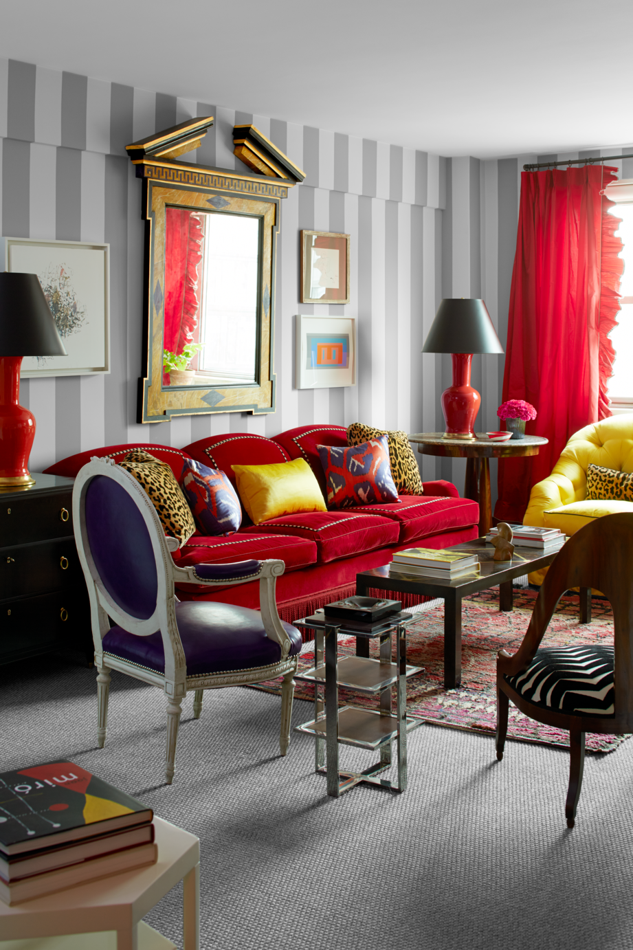 The Best Colors To Pair With Red, What Color Goes With Red Curtains