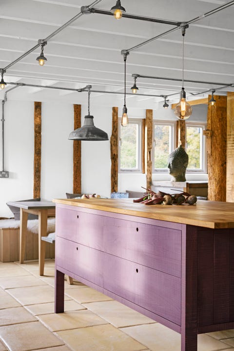 Furniture, Room, Interior design, Table, Wall, Wood, Ceiling, Building, Floor, Chest of drawers, Furniture, Room, Interior design, Table, Wall, Wood, Ceiling, Building, Floor, Chest of drawers,