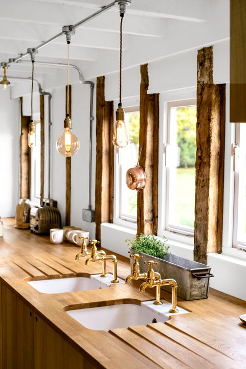 Room, Interior design, Ceiling, Lighting, Furniture, Chandelier, Light fixture, Property, Home, Table, Room, Interior design, Ceiling, Lighting, Furniture, Chandelier, Light fixture, Property, Home, Table,