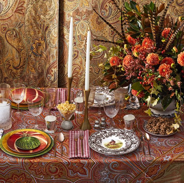 26 Thanksgiving Table Setting Ideas, Brown Table Setting Ideas