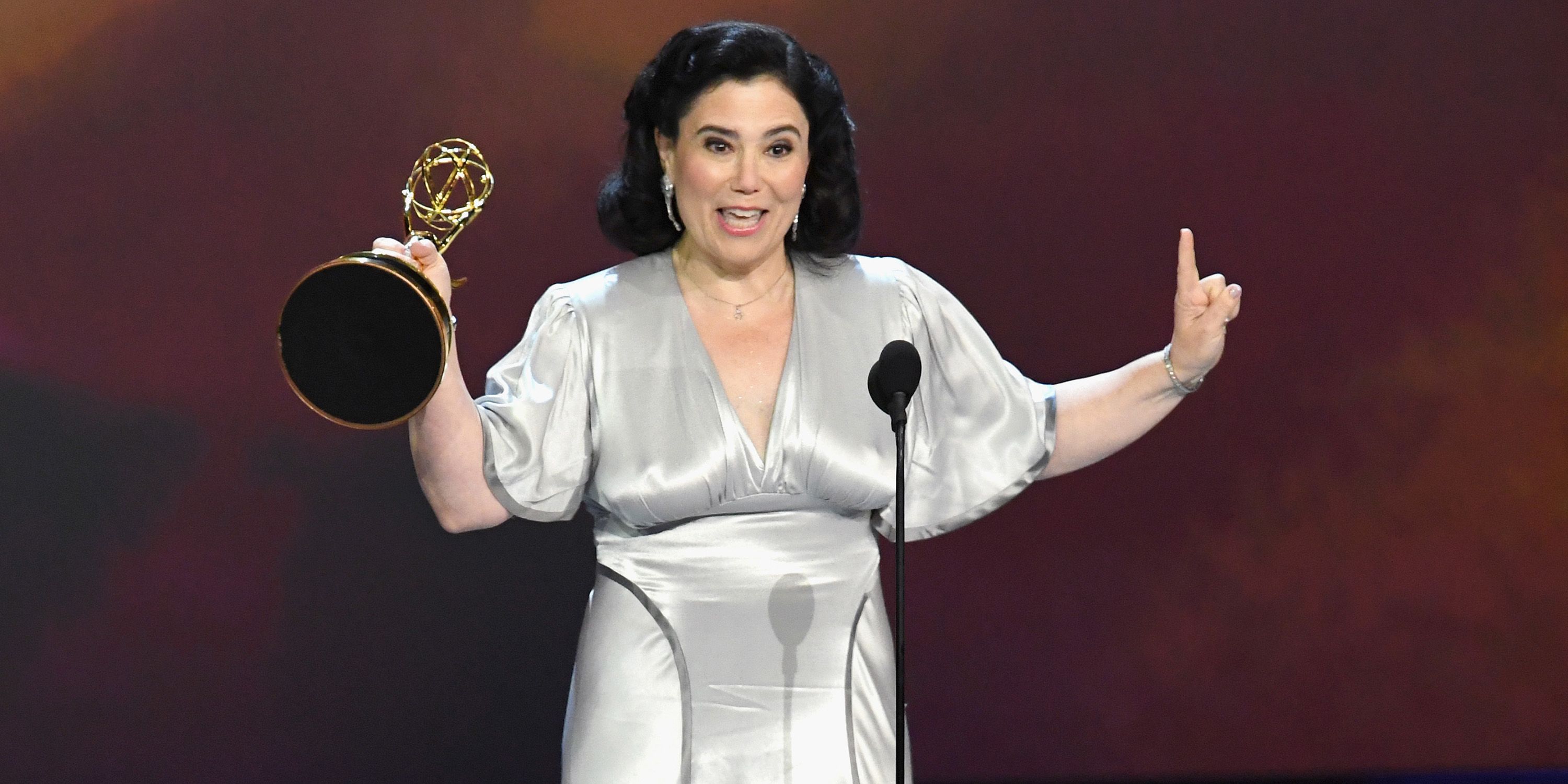 Alex borstein tits