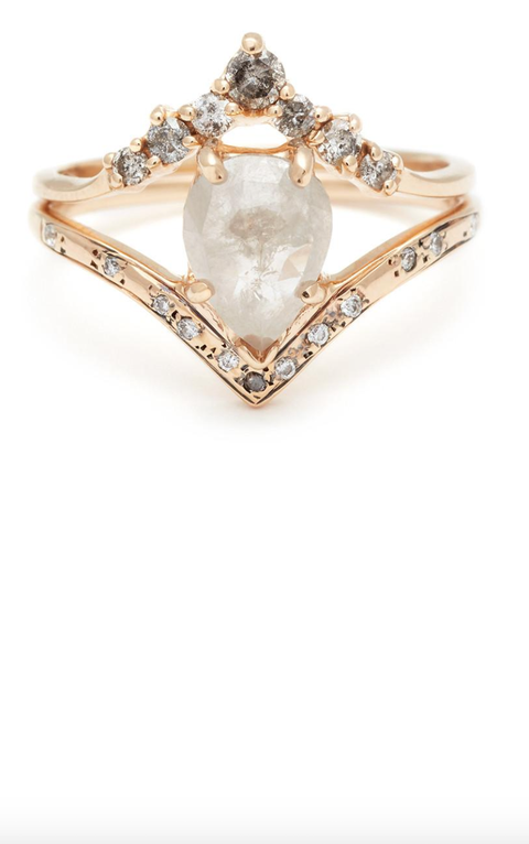 Jewellery, Diamond, Fashion accessory, Ring, Engagement ring, Gemstone, Body jewelry, Platinum, Metal, 