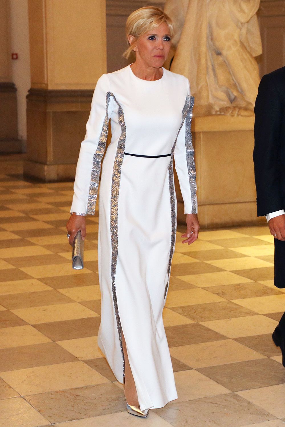 viver designer evening gowns