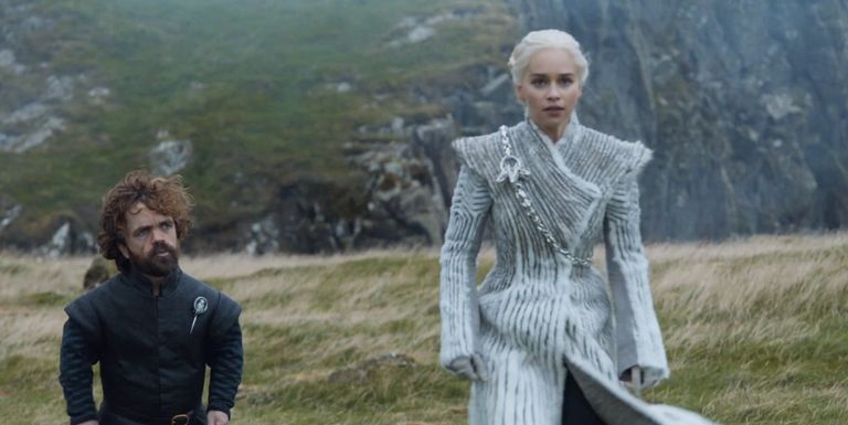 S7 Daenerys Targaryen in her white winter coat with Tyrion Lannister