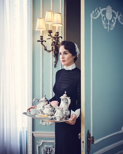 Downton Abbey Cast Reverses Their Roles And Talks Upcoming - Downton Abbey Lamp Collection Downton Abbey Cast Reverses Their Roles And Talks Upcoming - Downton Abbey Lamp Collection
