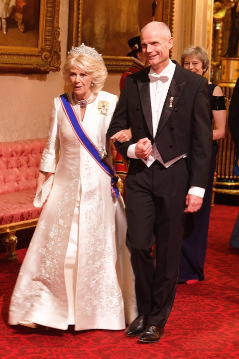 What Is A Royal Family Order Kate Middleton Wears Royal Family