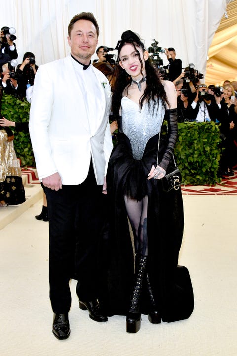 Who Is Grimes Elon Musk Takes New Girlfriend Grimes To Met Gala 18