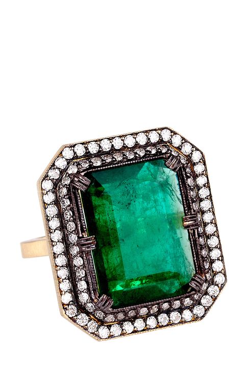 35 Unique Emerald Engagement Rings - Beautiful Green Emerald Engagement ...